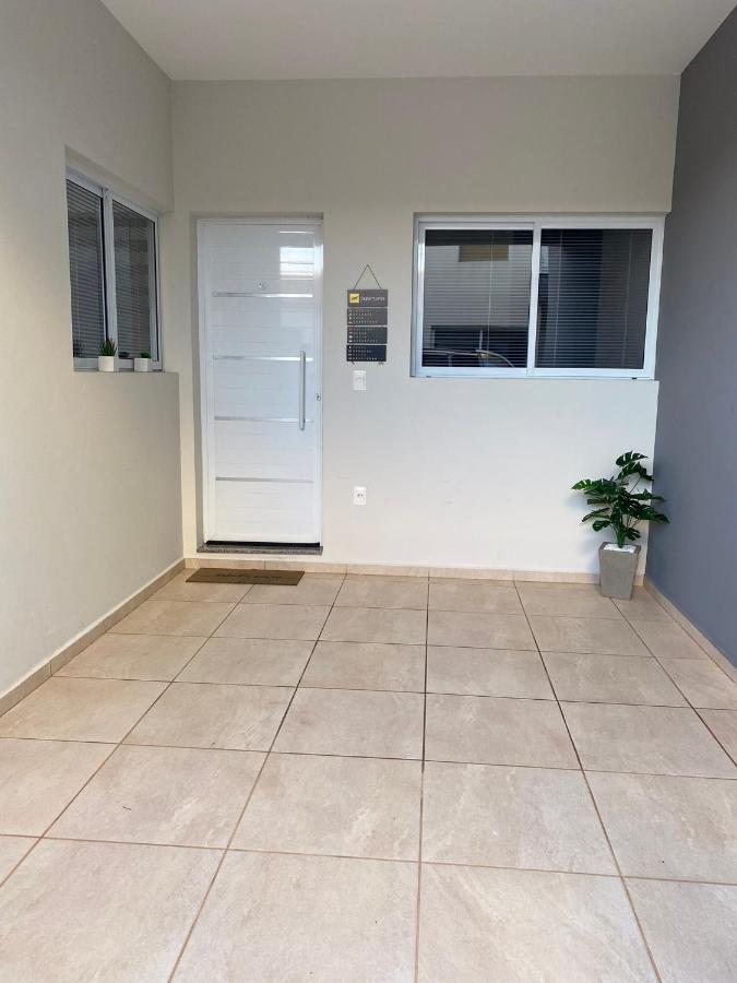 Loft Villa - Com Ar Condicionado No Centro Da Cidade Бойтува Екстериор снимка